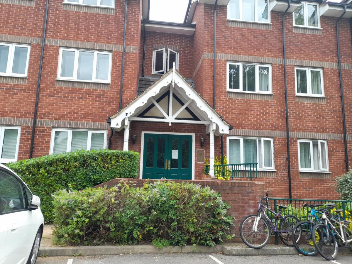 Gracenote Properties Hemel Hempstead - Serviced Apartment With Free Parking Exterior photo